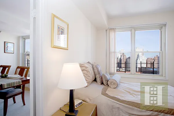 Rented by Halstead Real Estate | media 13