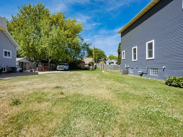 23 W Bank St, Fond Du Lac, WI 54935