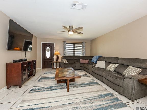 2nd image of 445 Venzule Dr