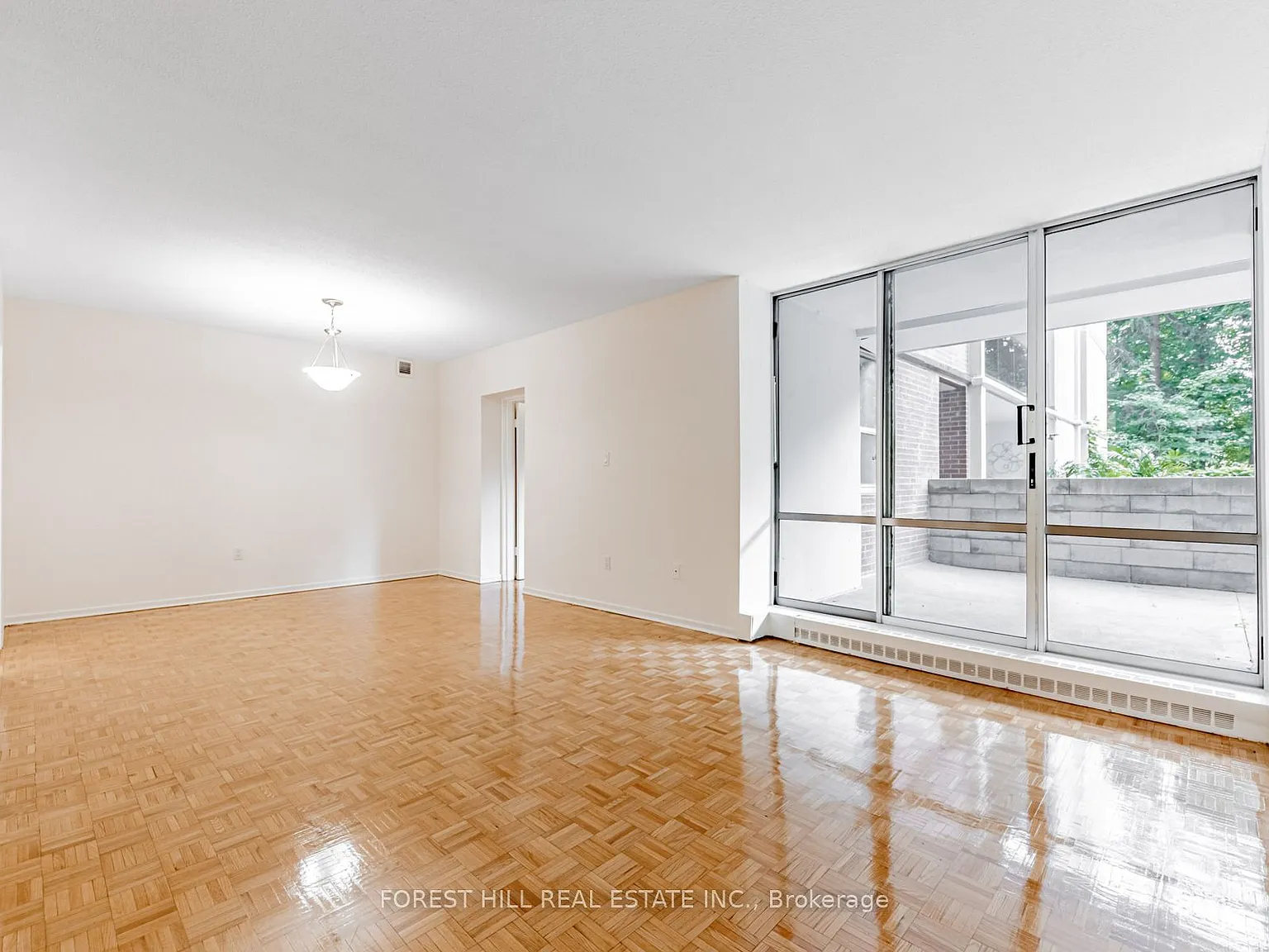 2 bed, $3,612 — Photo 4