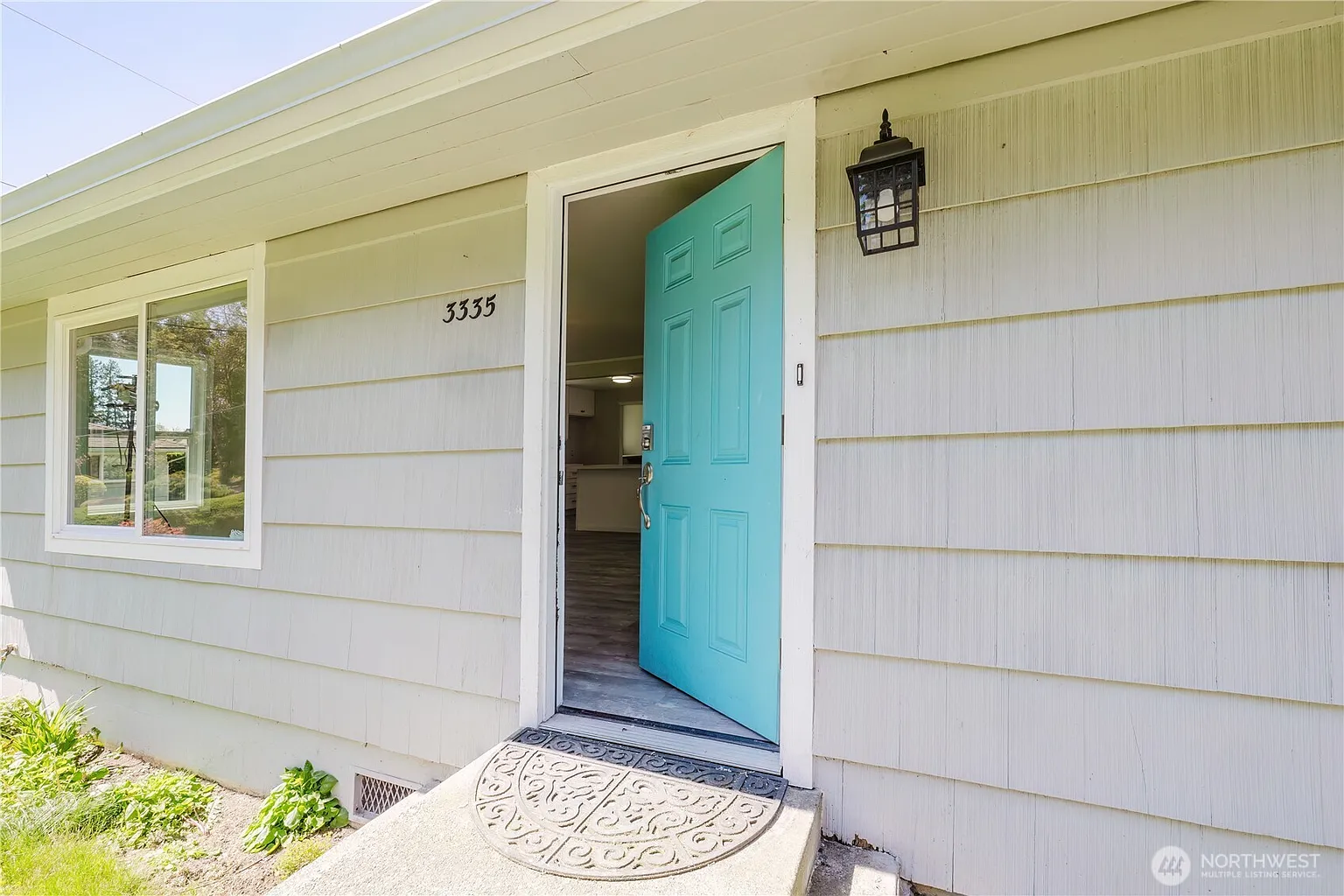 3335 Trenton Avenue NE photo 1
