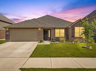 952 Sweeping Butte Dr, Haslet, TX 76052