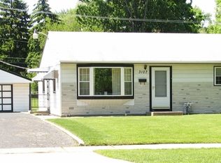 3107 Wilke Rd, Rolling Meadows, IL 60008
