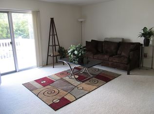 6714 Cascade Rd SE APT C11, Grand Rapids, MI 49546