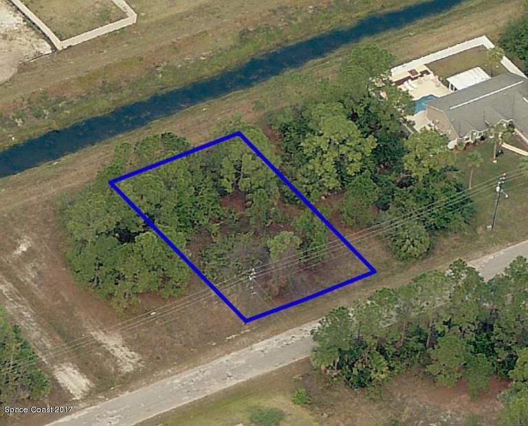 1st image of 669 Paigo St SE