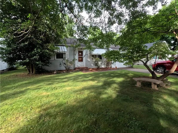 4628 Washington Ave SE, Charleston, WV 25304