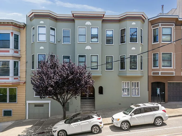 1916 Mason St — Photo 1