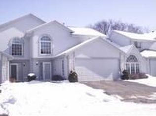 2626 Tuxedo Ln NW, Rochester, MN 55901