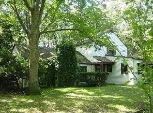 5915 Flanders Rd, Sylvania, OH 43560