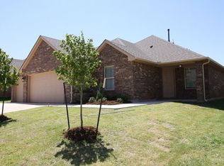 7304 NW 149th St, Oklahoma City, OK 73142