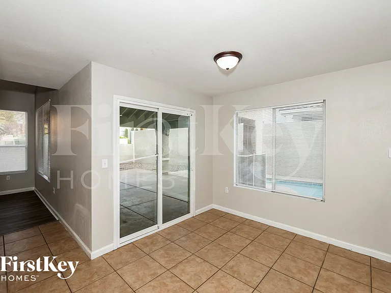 2145 Hookcross Cir — Photo 7