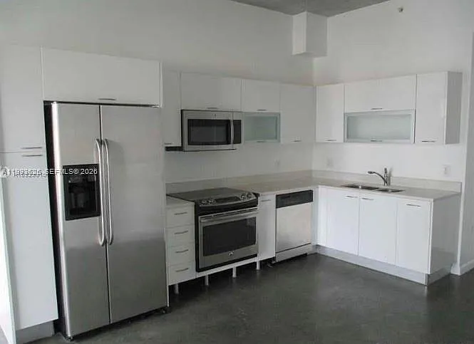 133 NE 2nd Ave #1103 — Photo 3