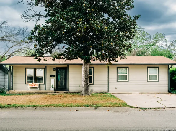 607 Leland, Kerrville, TX 78028