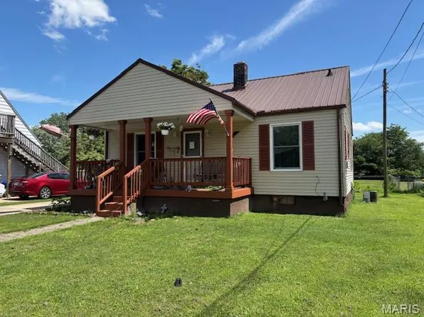 929 Lake St, Sikeston, MO 63801