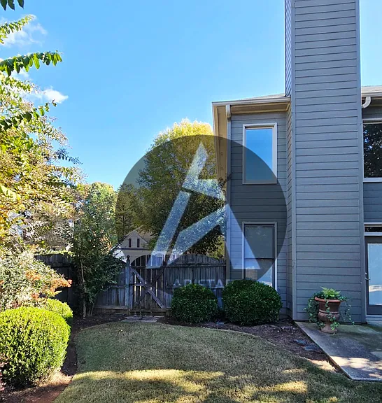223 Elmbrook Ln — Photo 36