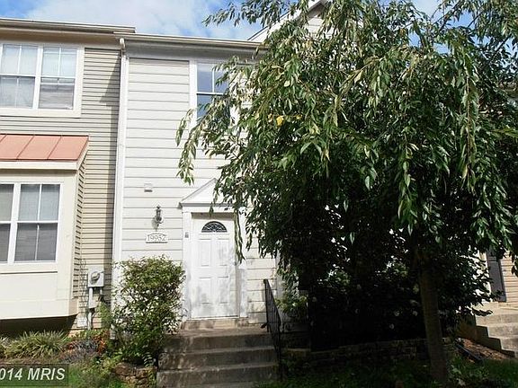 2nd image of 19952 Lake Park Dr #104