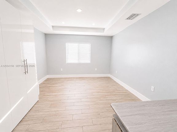 5th image of 7135 SW 21st St #1
