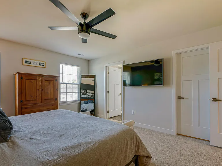 241 Misty Pike Dr — Photo 35
