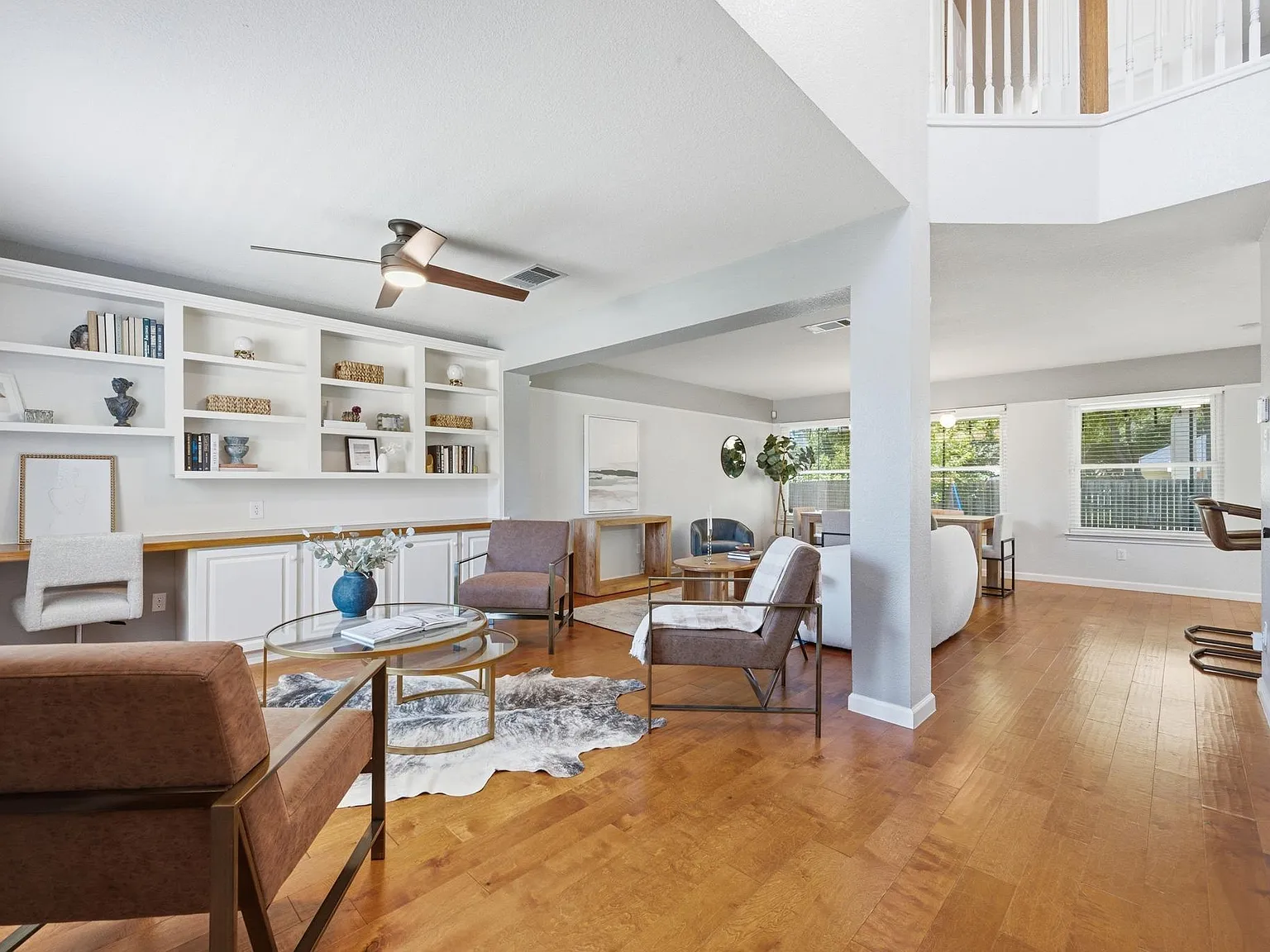 3 bed, 2.5 bath, 1990 sqft, $2,500 — Photo 3