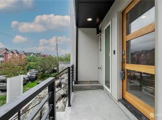 3837 Whitman Ave N #A, Seattle, WA 98103