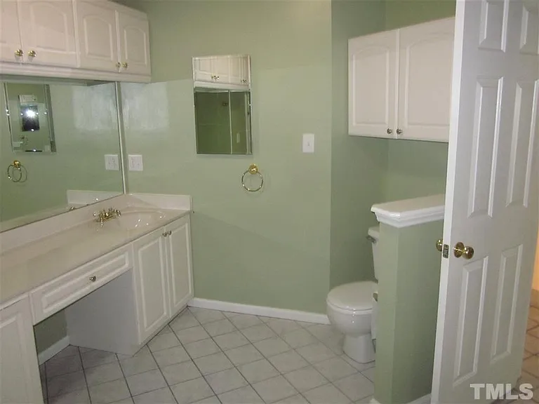 3407 Shady Creek Dr — Photo 17