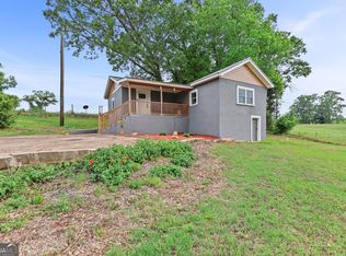 6033 Whitesville Rd, West Point, GA 31833