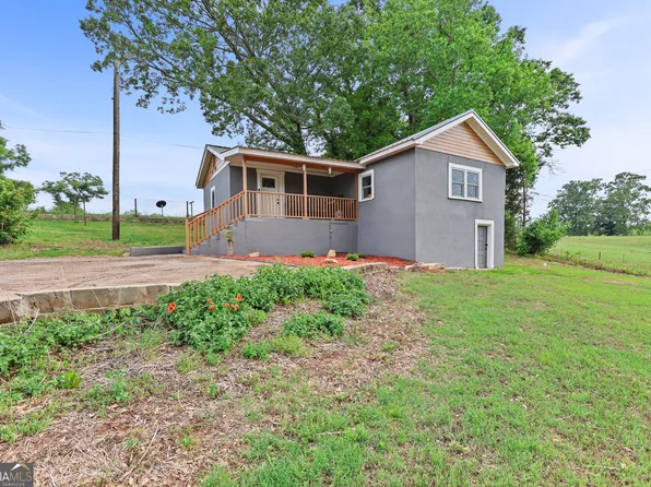 6033 Whitesville Rd, West Point, GA 31833