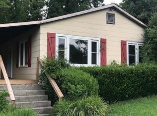 2486 Topside Rd, Louisville, TN 37777