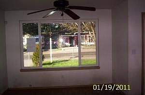 2nd image of 15519 Washington Ave SW