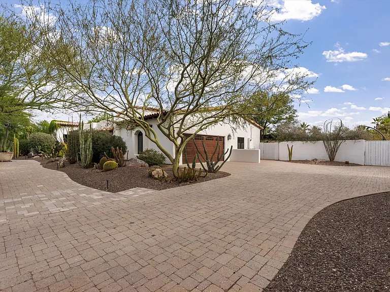 6717 E Solano Dr — Photo 102