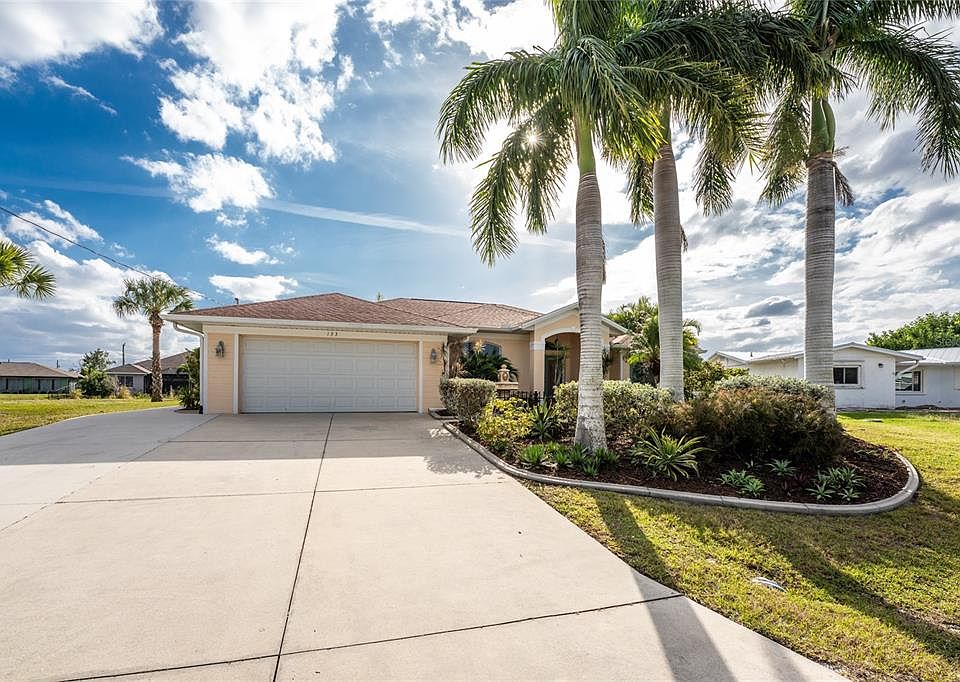 1st image of 133 BARRE DRIVE NW
