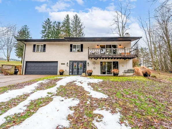 16470 Meadowville St SE, Minerva, OH 44657