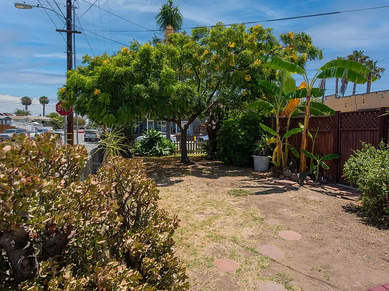3043 Myrtle Ave — Photo 17