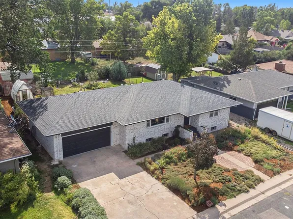 622 Graefe Avenue, Ault, CO 80610