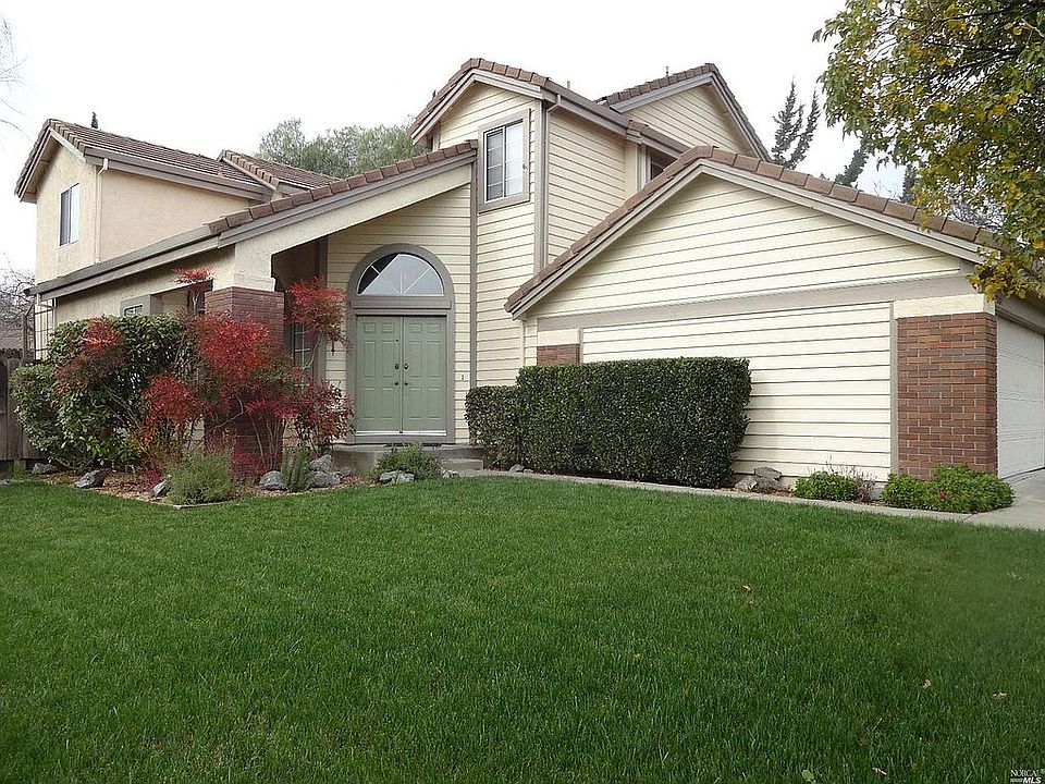 1st image of 3001 Mahogany Way