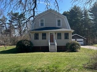 4 Clear Pond Rd, Lakeville, MA 02347