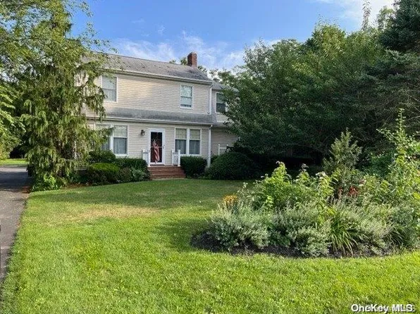 99 Main Road, Riverhead, NY 11901