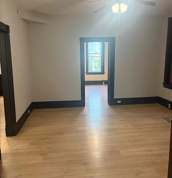 2115 Allen Ave — Photo 6