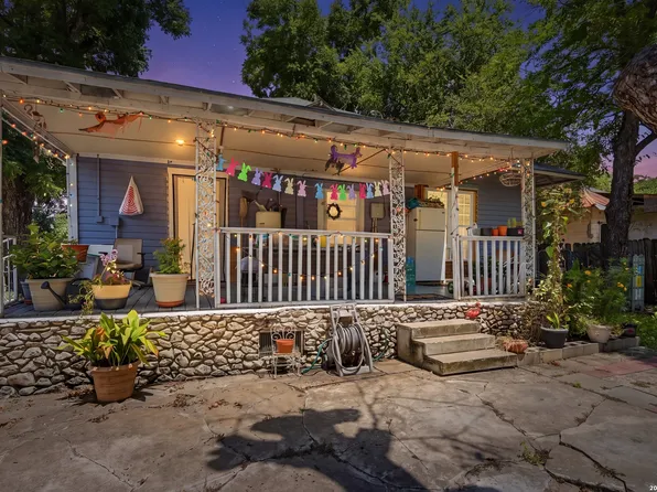 3201 S FLORES ST, San Antonio, TX 78204