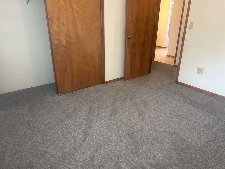 2149 Woodcrest Ct — Photo 35