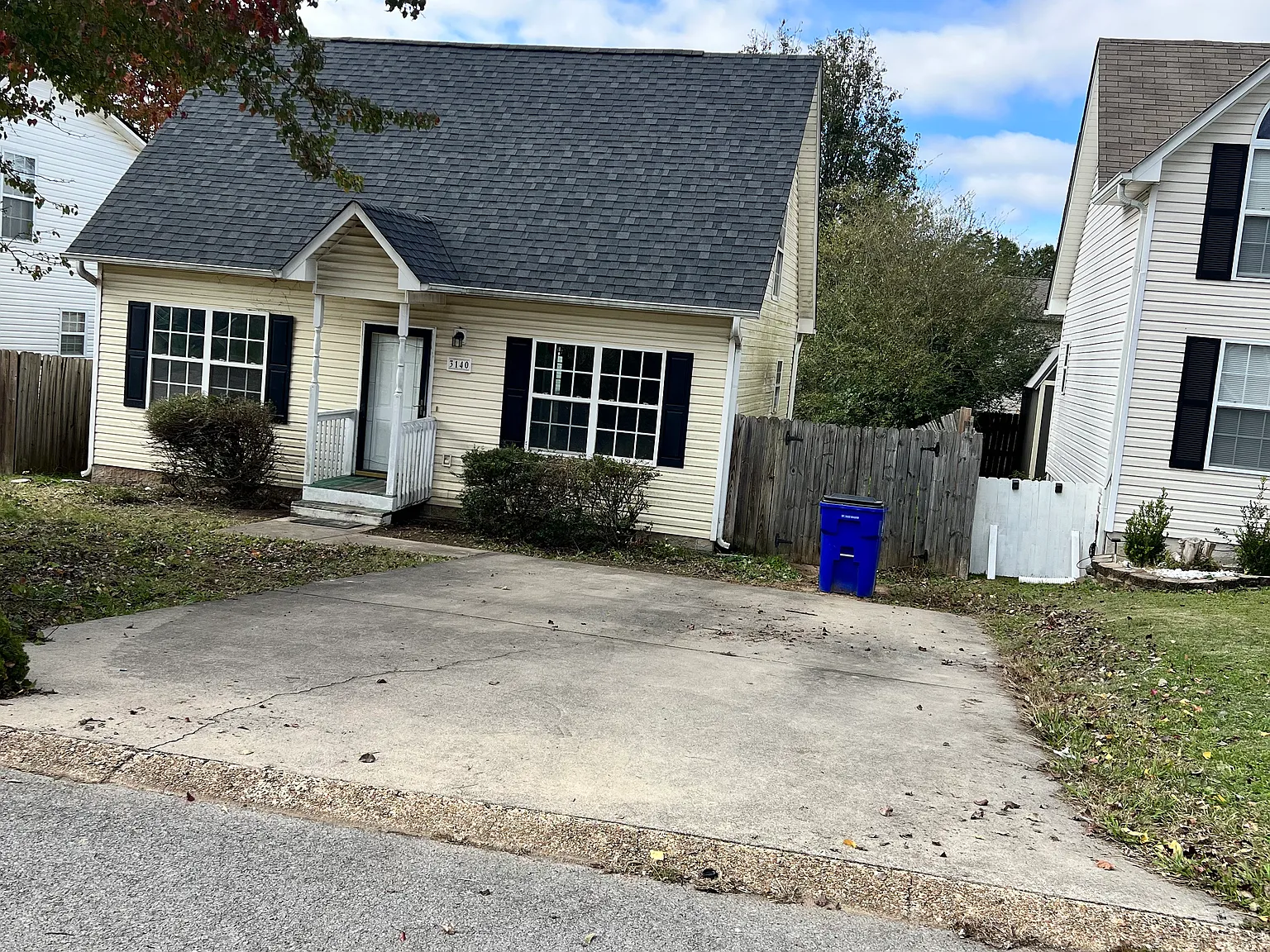 3 bed, 1200 sqft, $1,540 — Photo 1