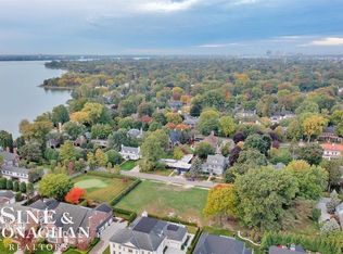 850 Ellair Pl, Grosse Pointe Park, MI 48230