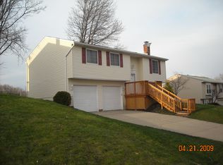 2821 E Celeste View Dr, Stow, OH 44224