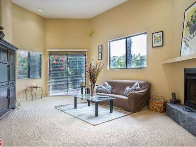 2142 Ivar Ave, Los Angeles, CA, 90068