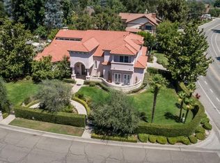 2860 W Cromwell Ave, Fresno, CA 93711