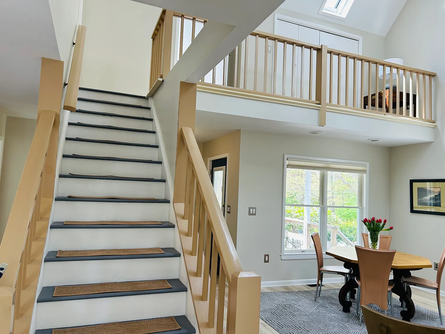 Coastal Charming Summer Rental! — Photo 4
