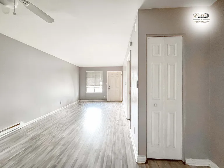 3202 Western Road — Photo 3