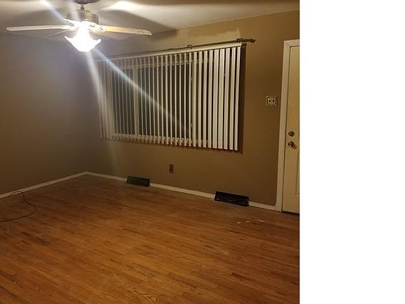 2nd image of 10018 Balboa Dr
