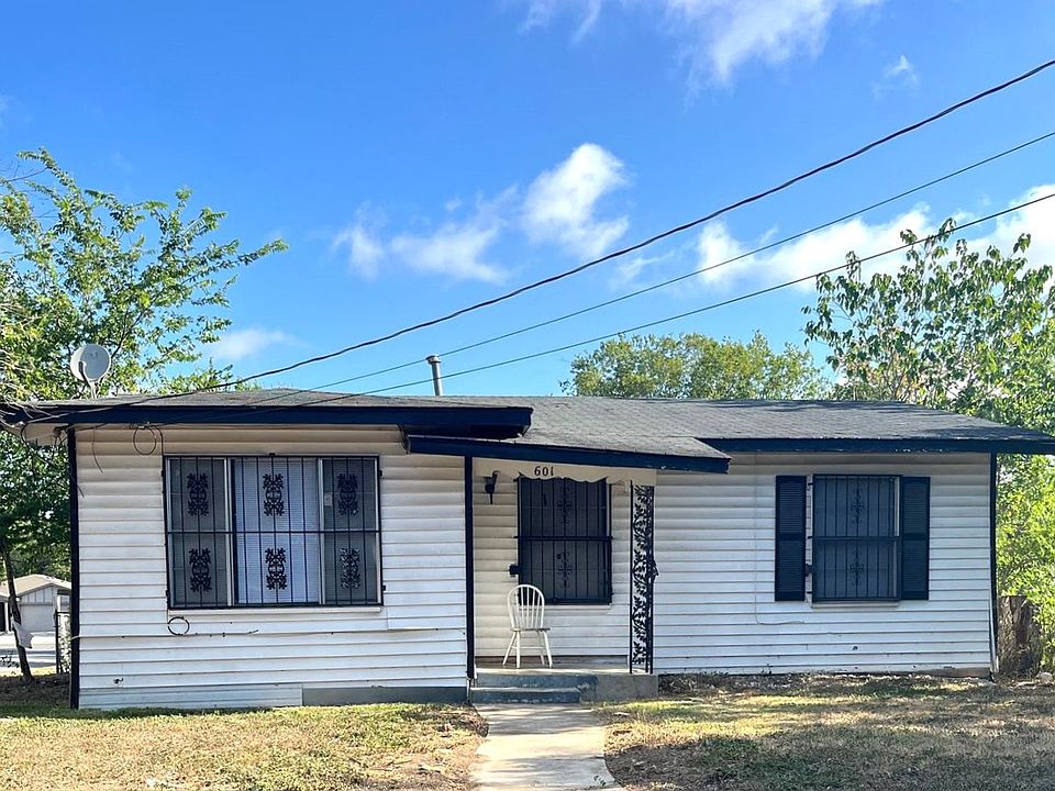 1st image of 601 Sterling St