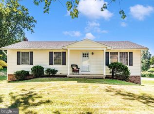 703 Woodside Dr, Westminster, MD 21157